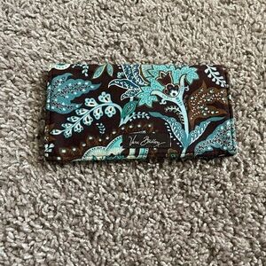 Vera Bradley Brown and Blue Floral Check Book Cover